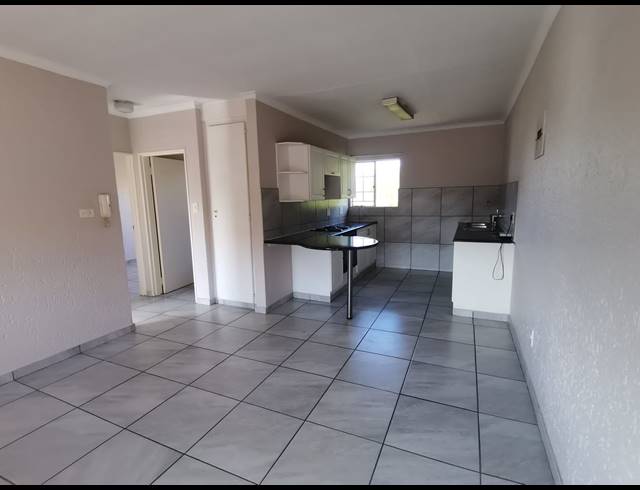 2 BEDROOM APARTMENT FOR SALE IN KENLEAF